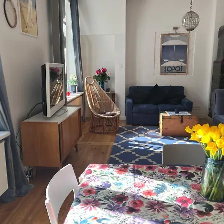 Winieckiego Апартаменты